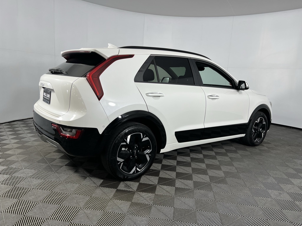 2024 Kia Niro EV Wave photo 3