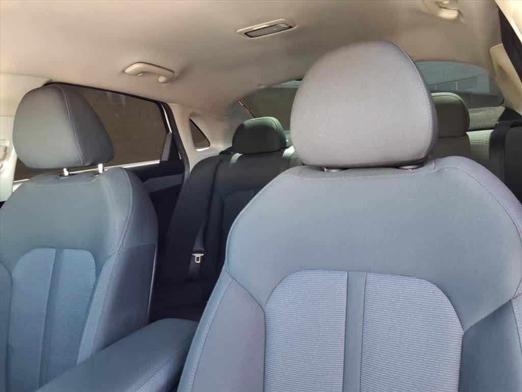 2022 Kia K5 LXS photo 24