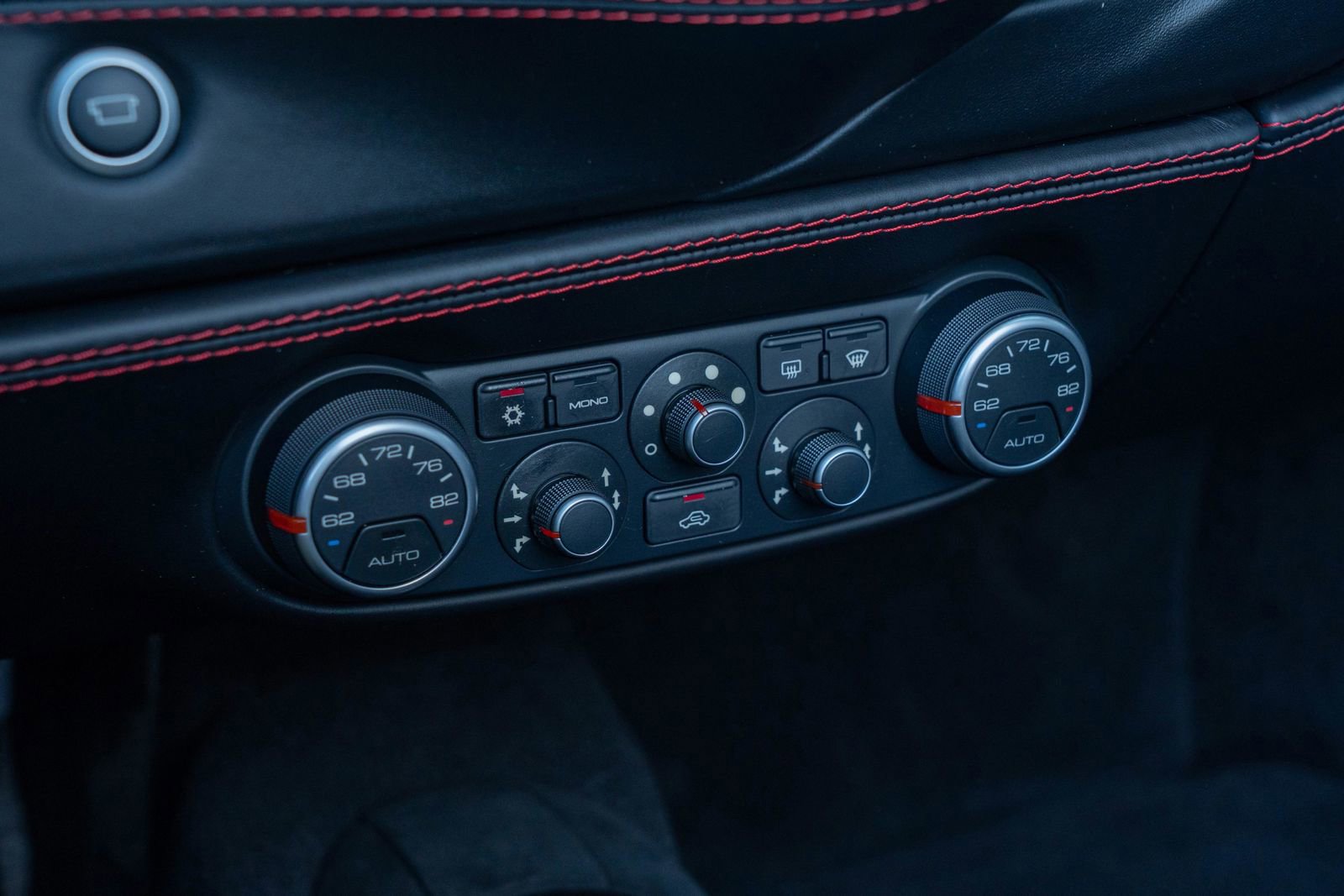 2017 Ferrari 488 Spider photo 37
