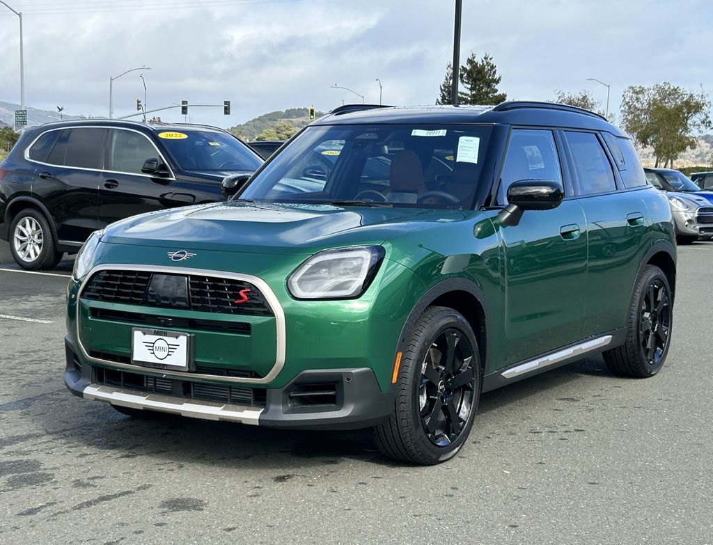 2026 MINI Countryman S's photo