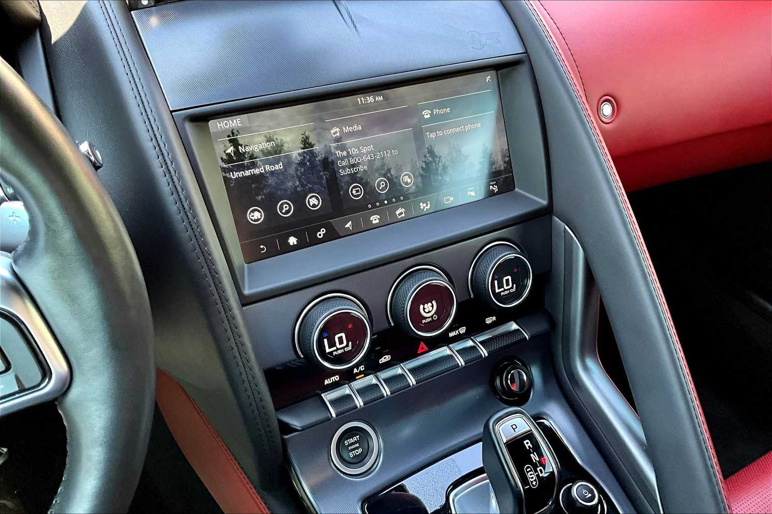 2020 Jaguar F-TYPE R photo 5