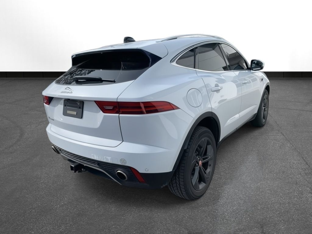 2021 Jaguar E-PACE P250 SE photo 3