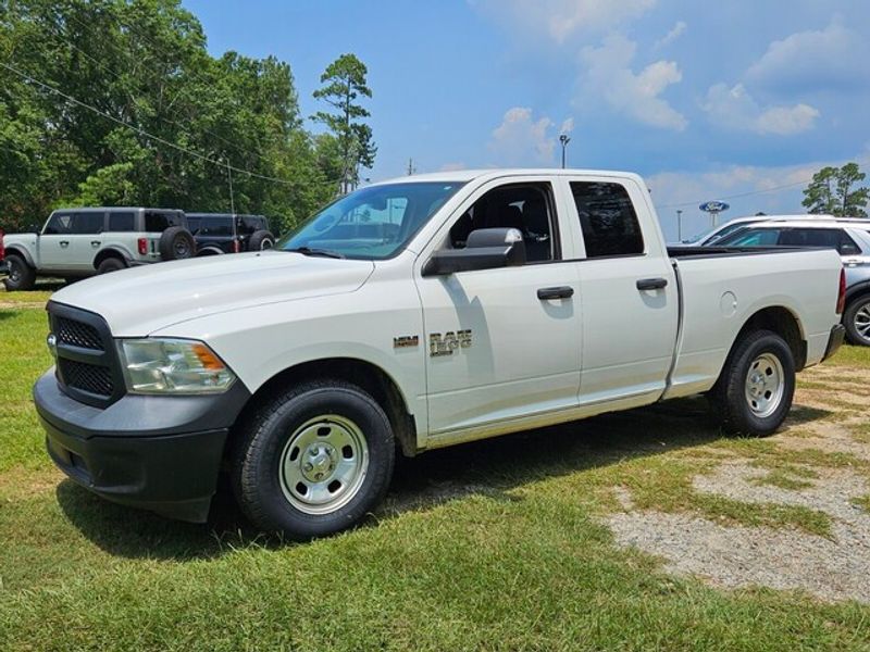 2020 Ram 1500 Classic Tradesman photo 3