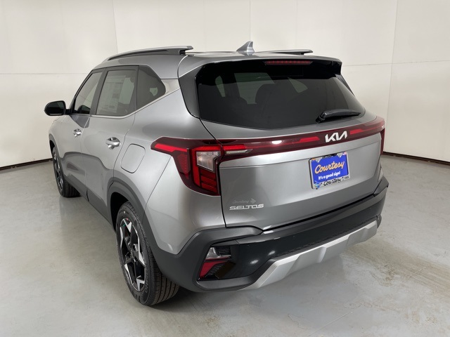 2026 Kia Seltos EX photo 3