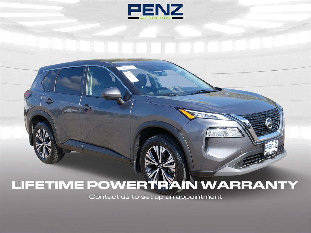 2022 Nissan Rogue SV's photo