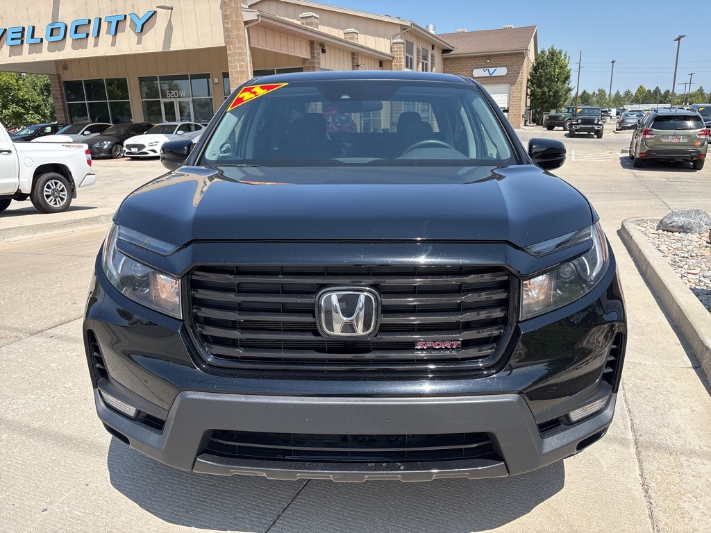 2021 Honda Ridgeline Sport photo 2