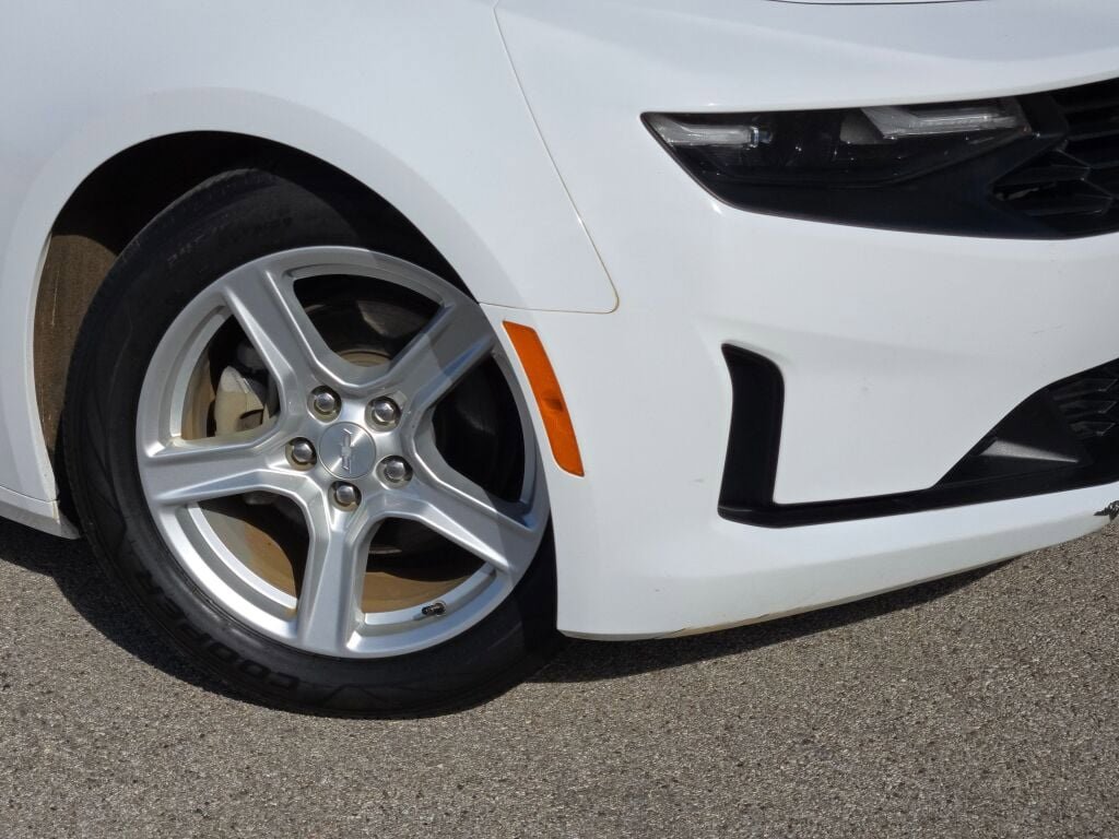 2020 Chevrolet Camaro 1LT photo 3
