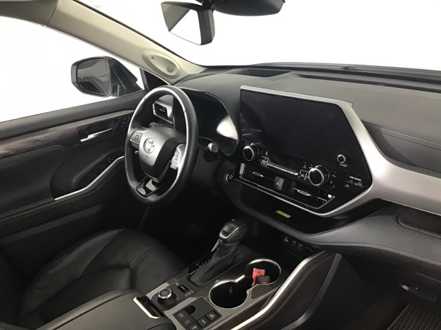2023 Toyota Highlander Limited Platinum XLE XSE photo 22