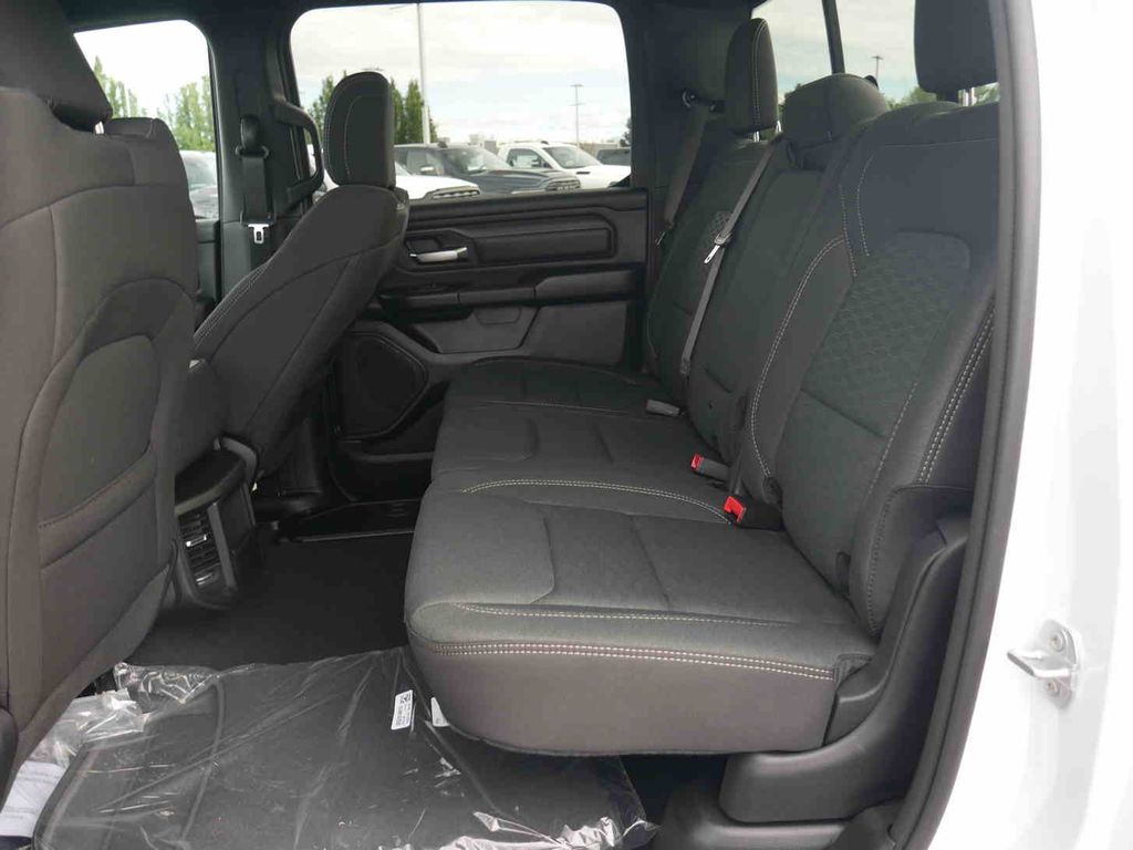 2026 Ram 1500 Tradesman photo 12