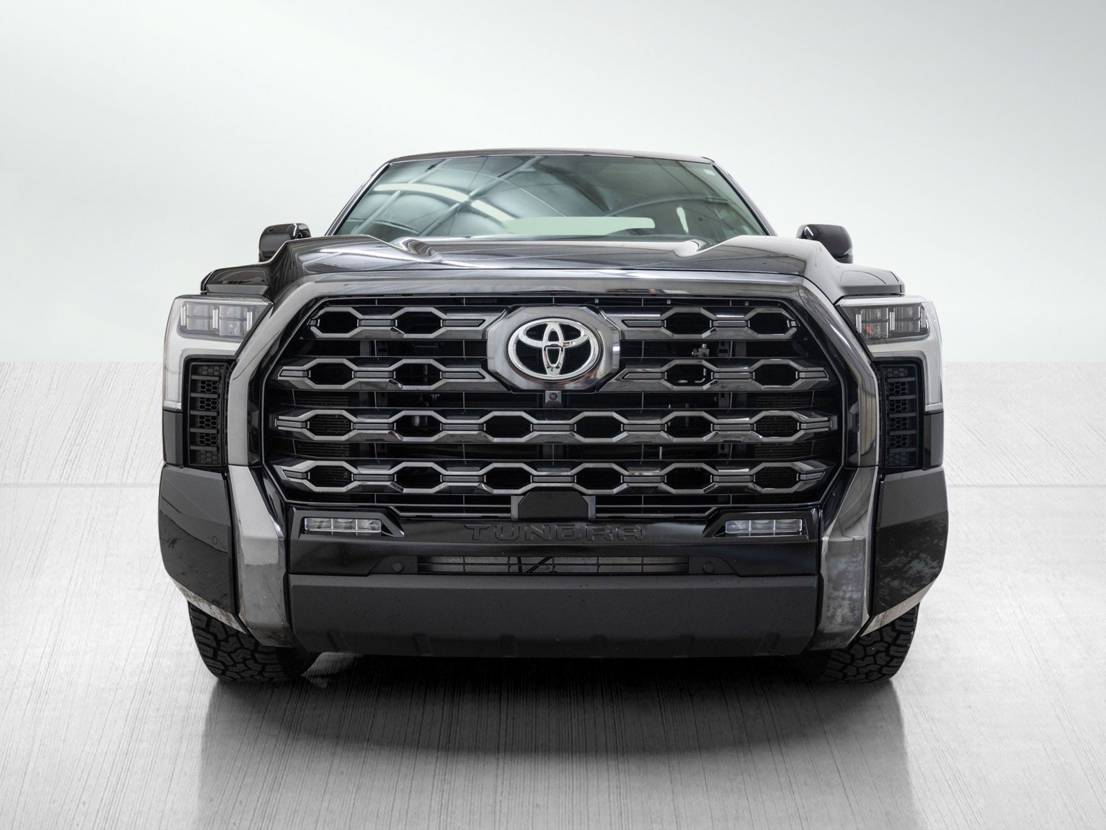 Used 2023 Toyota Tundra Platinum with VIN 5TFNA5EC3PX016388 for sale in Kansas City