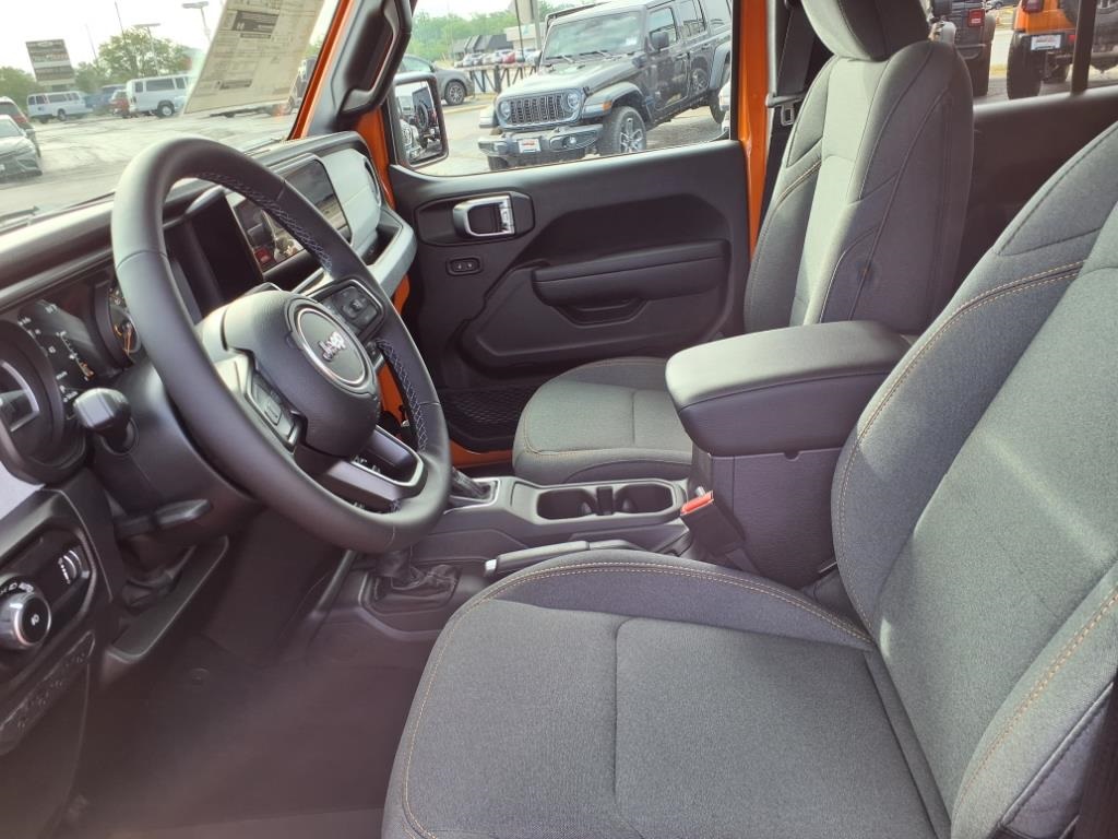 2025 Jeep Wrangler Sport S photo 7