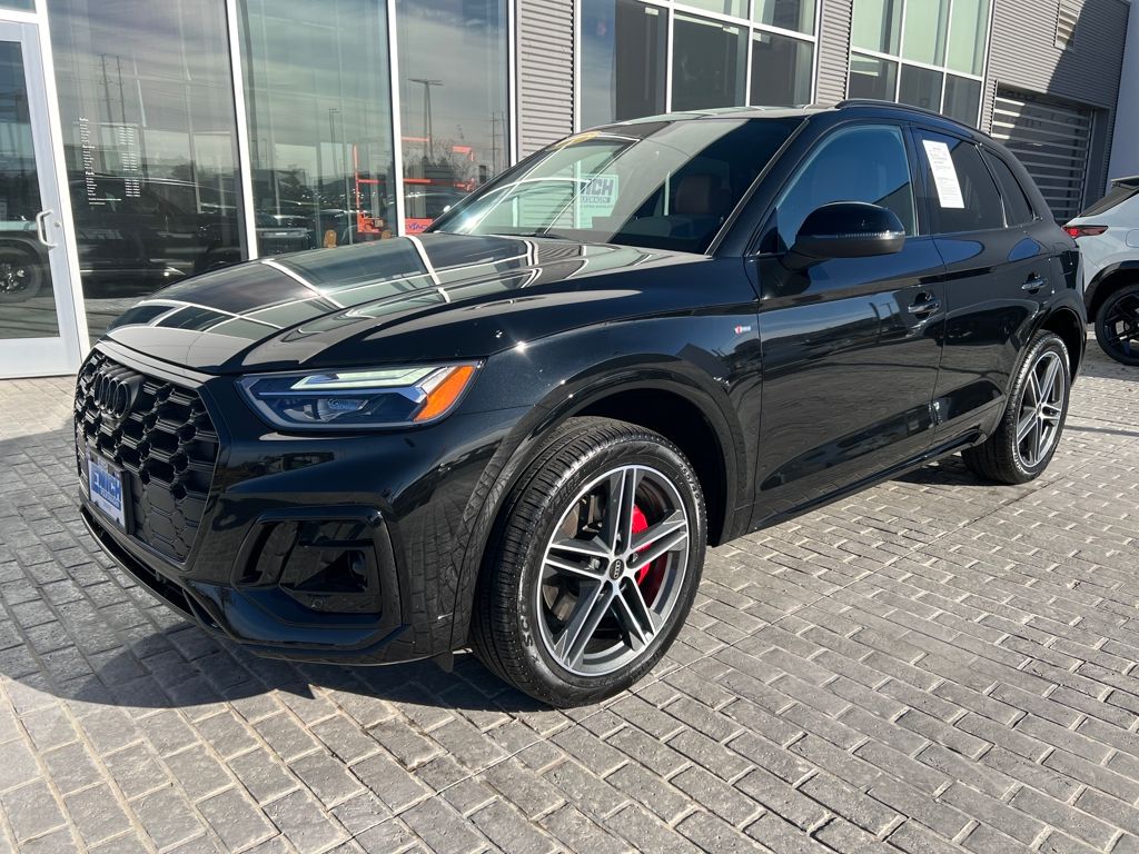 2025 Audi Q5 Premium Plus's photo