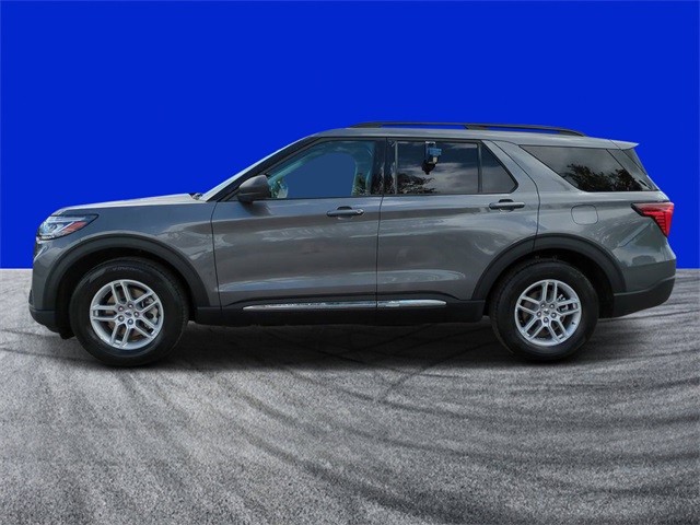 2025 Ford Explorer photo 5