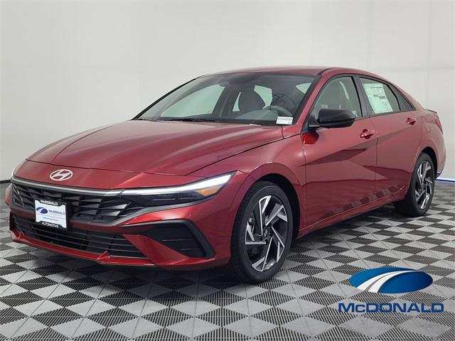 2025 Hyundai Elantra SEL's photo