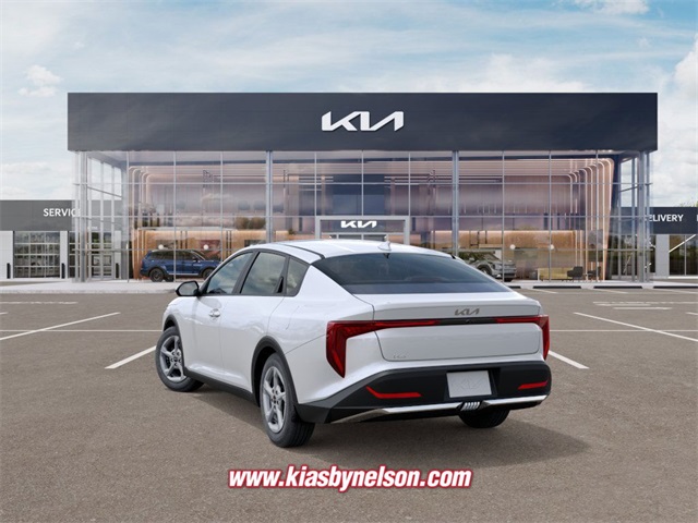 2025 Kia K4 LXS photo 3
