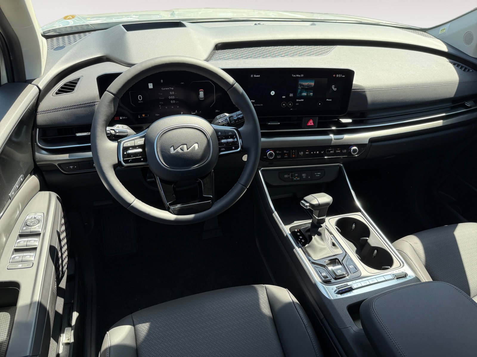2025 Kia Carnival SX Prestige photo 13