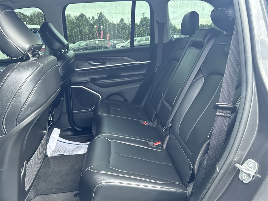 2022 Jeep Grand Cherokee Limited photo 27