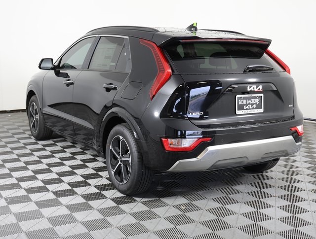 2025 Kia Niro SX photo 5
