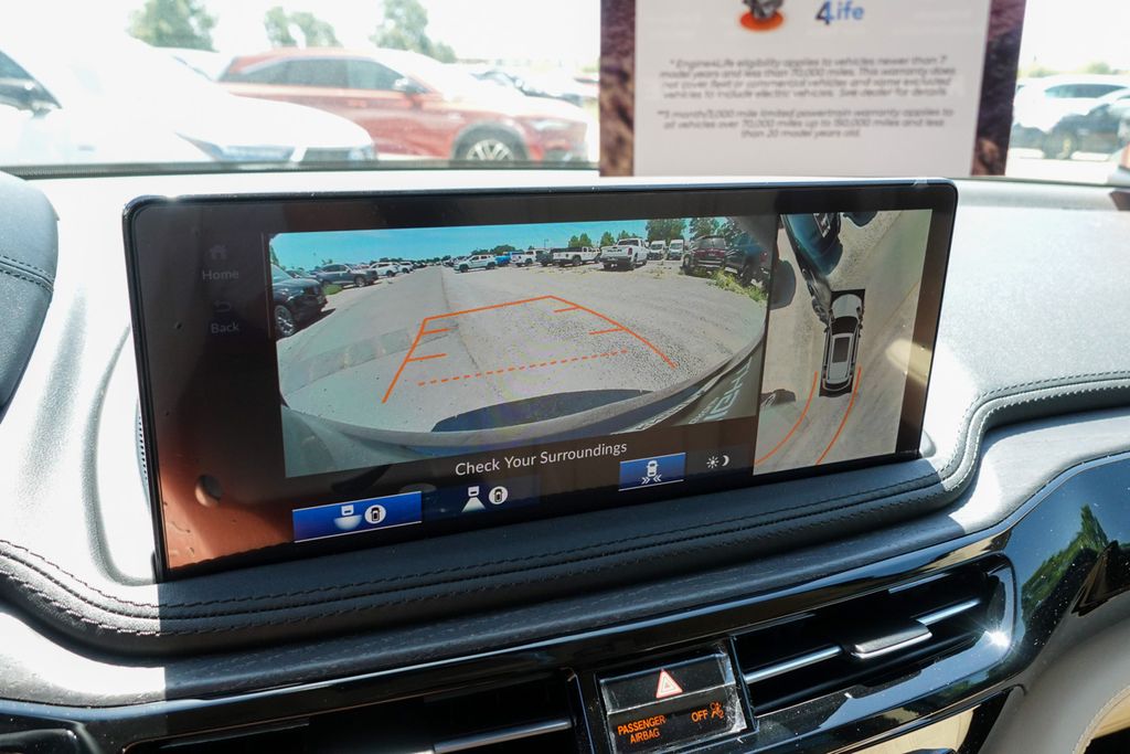 2025 Acura MDX SH-AWD Advance photo 20
