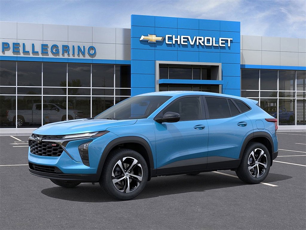 2026 Chevrolet Trax photo 2