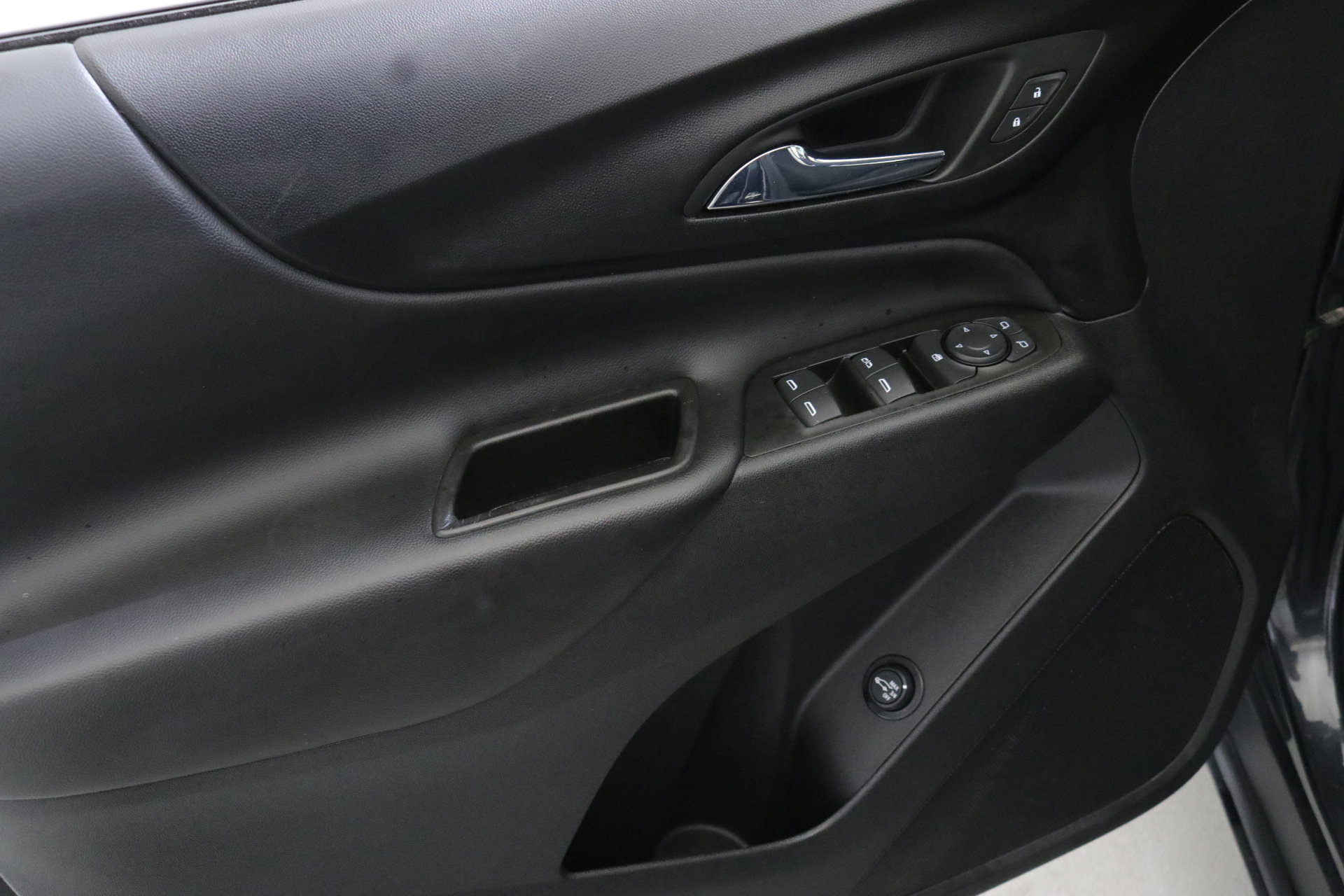 2022 Chevrolet Equinox LT photo 18