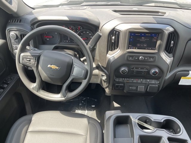 2025 Chevrolet Silverado 2500HD photo 14