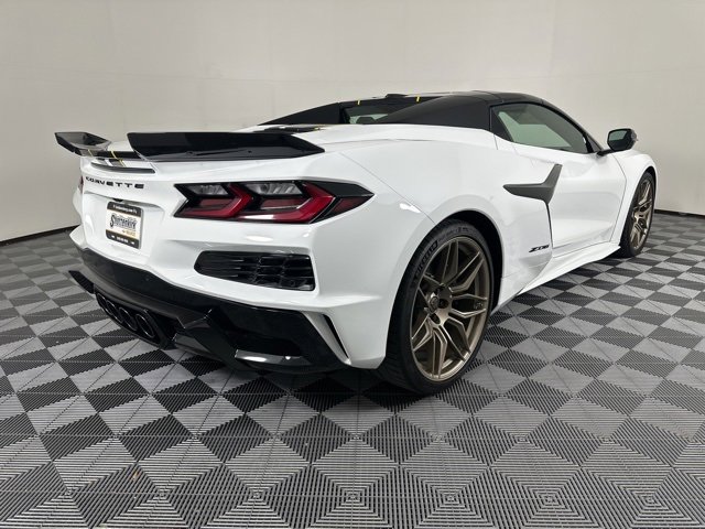 2026 Chevrolet Corvette Z06 3LZ photo 3