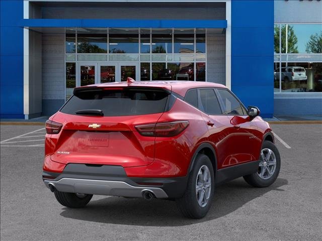 2025 Chevrolet Blazer 2LT photo 3