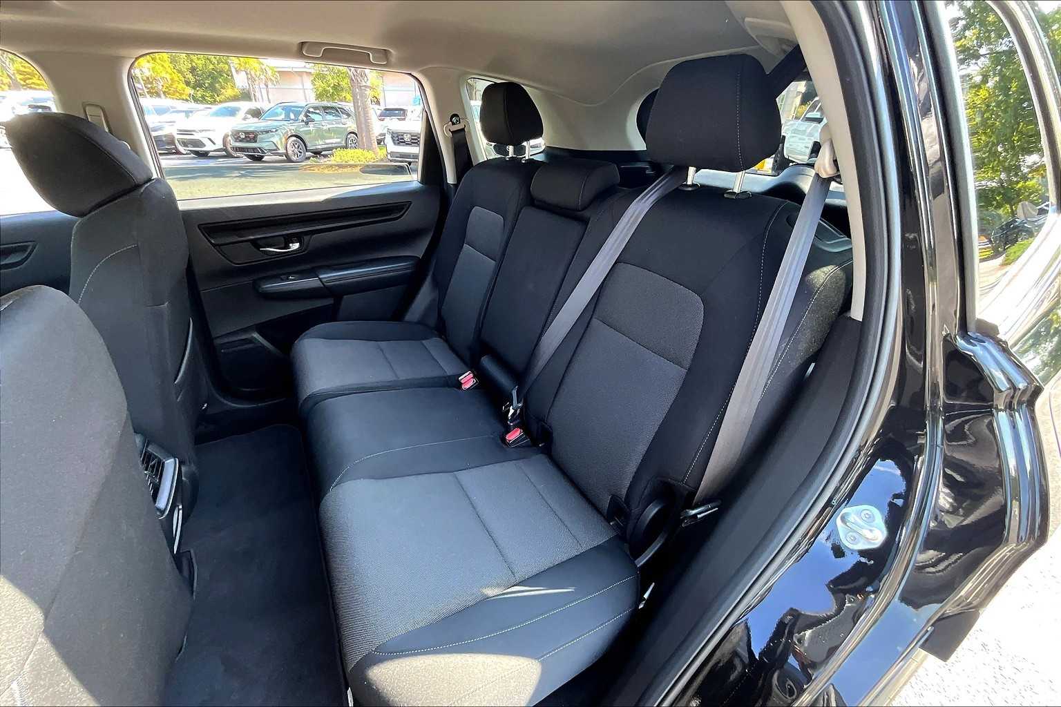 2023 Honda CR-V EX photo 19