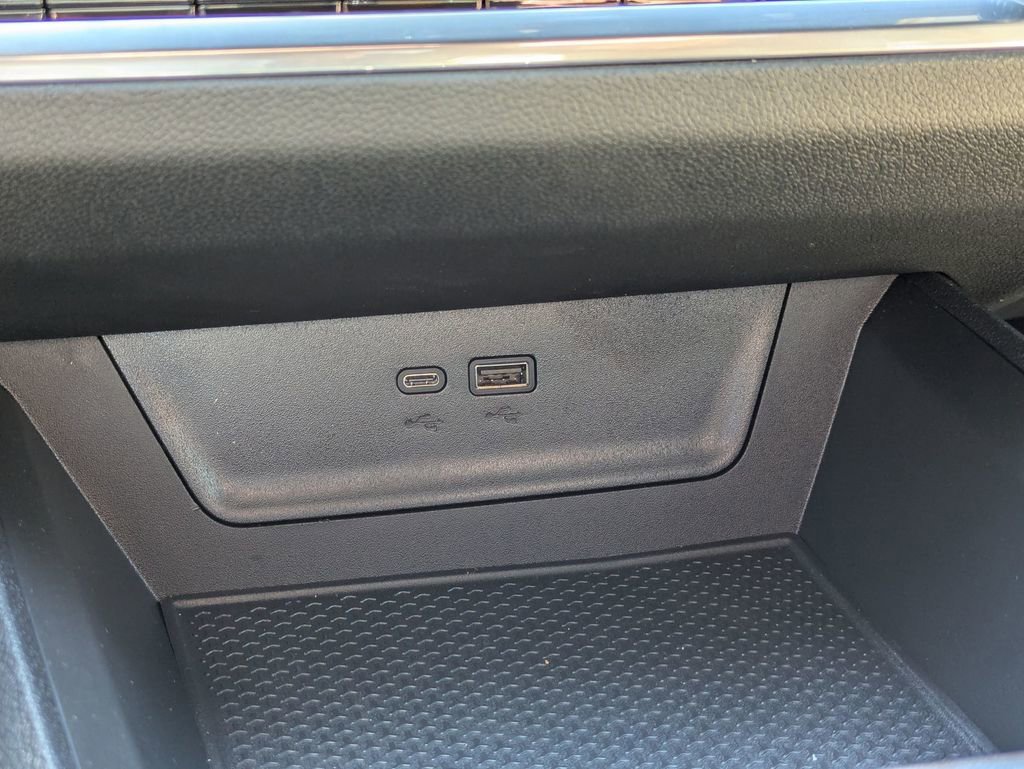 2026 Chevrolet Equinox ACTIV photo 23