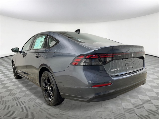 2025 Honda Accord SE photo 3