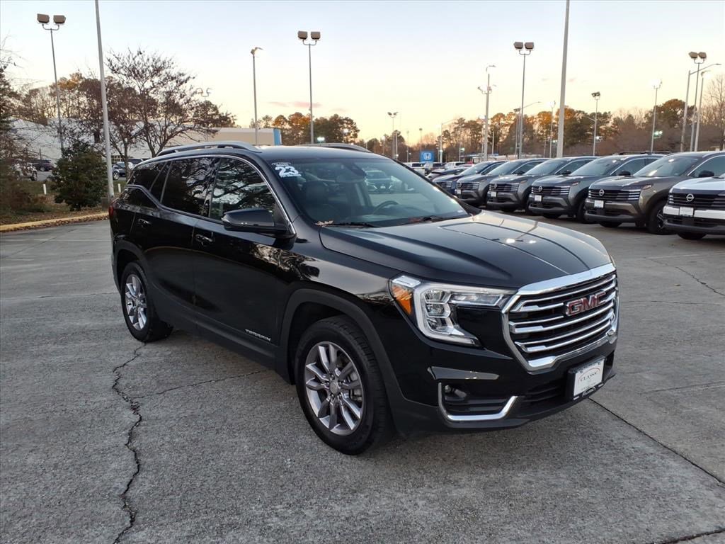 2023 GMC Terrain SLT's photo