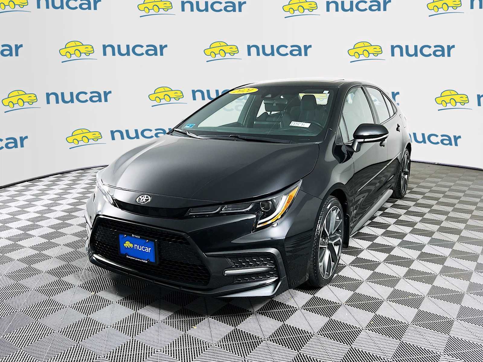 2021 Toyota Corolla SE photo 3