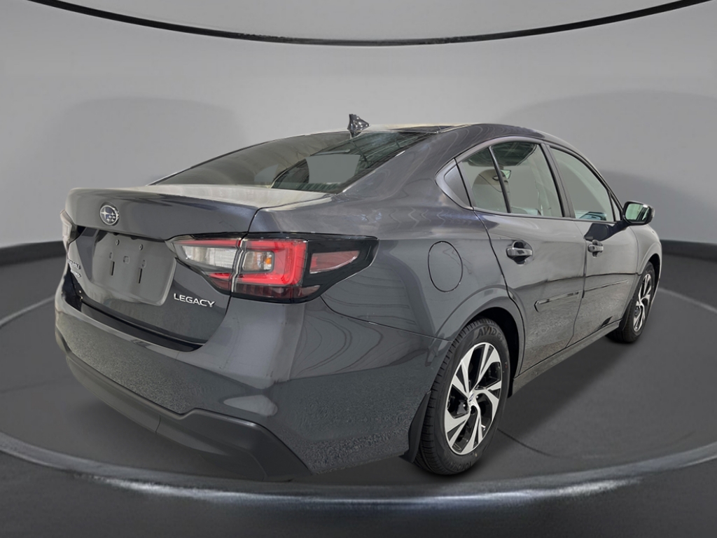 2025 Subaru Legacy Premium photo 3