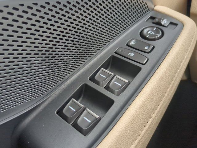 2025 Acura MDX Base photo 23