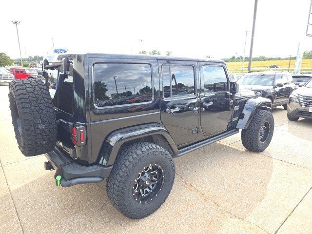 2012 Jeep Wrangler Unlimited Call of Duty: MW3 Edition photo 7