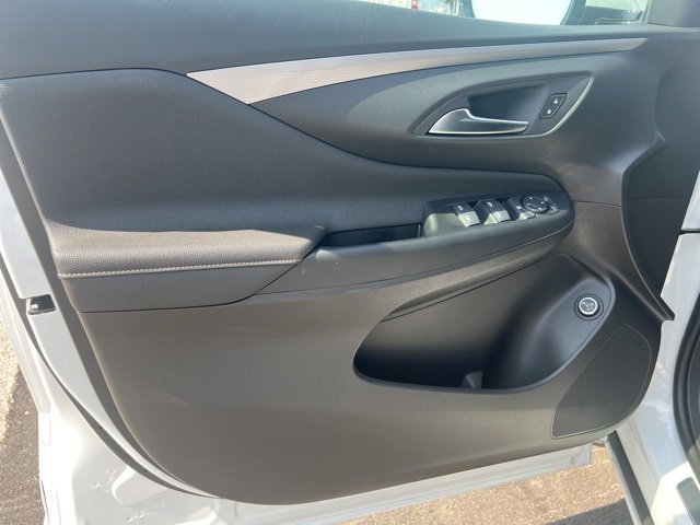 2025 Buick Envista Avenir photo 14