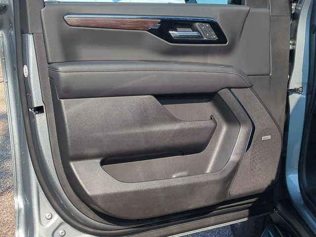 2026 Chevrolet Tahoe Premier photo 22