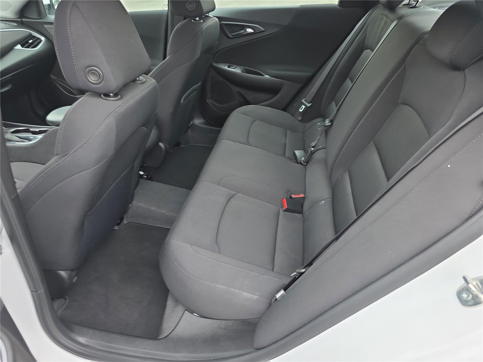 2023 Chevrolet Malibu LS photo 12