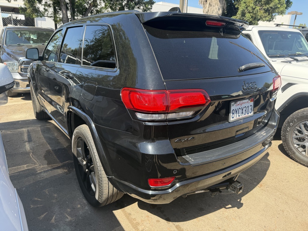 2018 Jeep Grand Cherokee Altitude photo 4