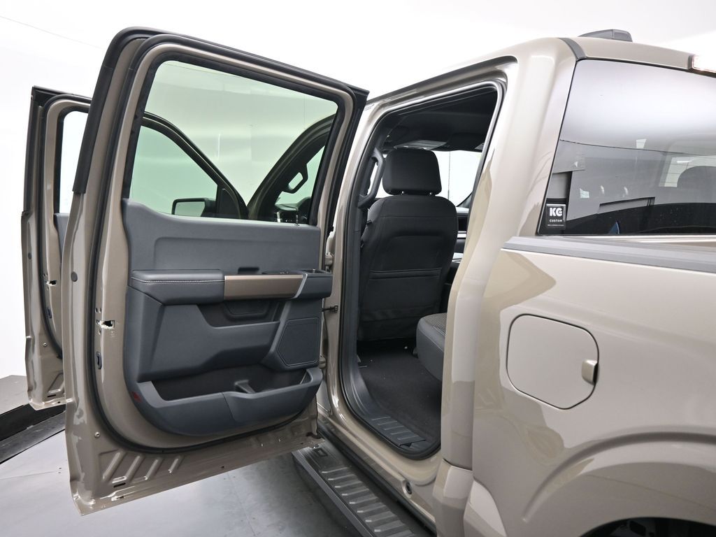 2025 Ford F-150 STX photo 13