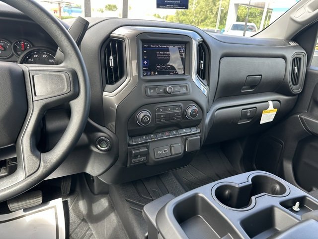 2026 Chevrolet Silverado 2500HD Custom photo 17