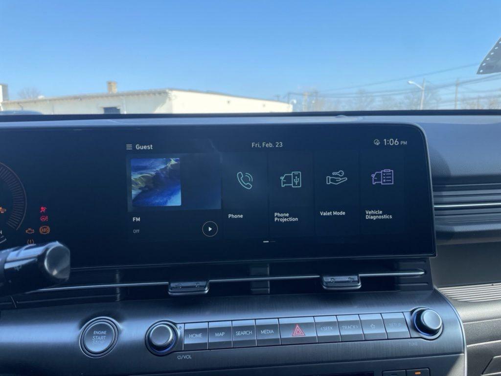 2024 Hyundai Kona SEL photo 14
