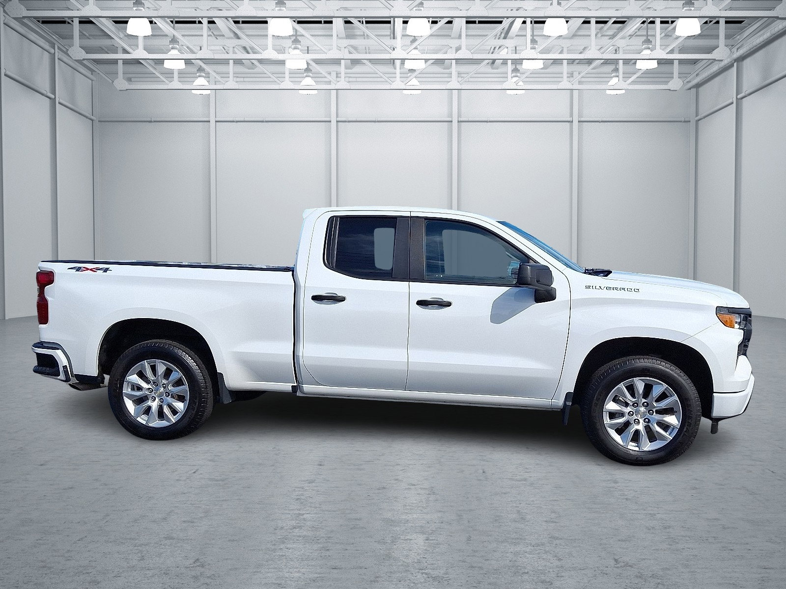 2022 Chevrolet Silverado 1500 Custom photo 7