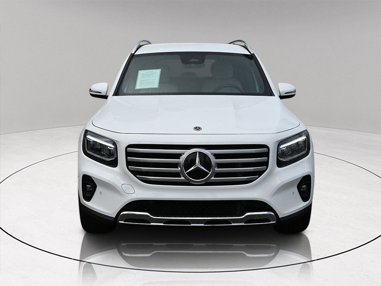 2025 Mercedes Benz GLB 250 photo 2
