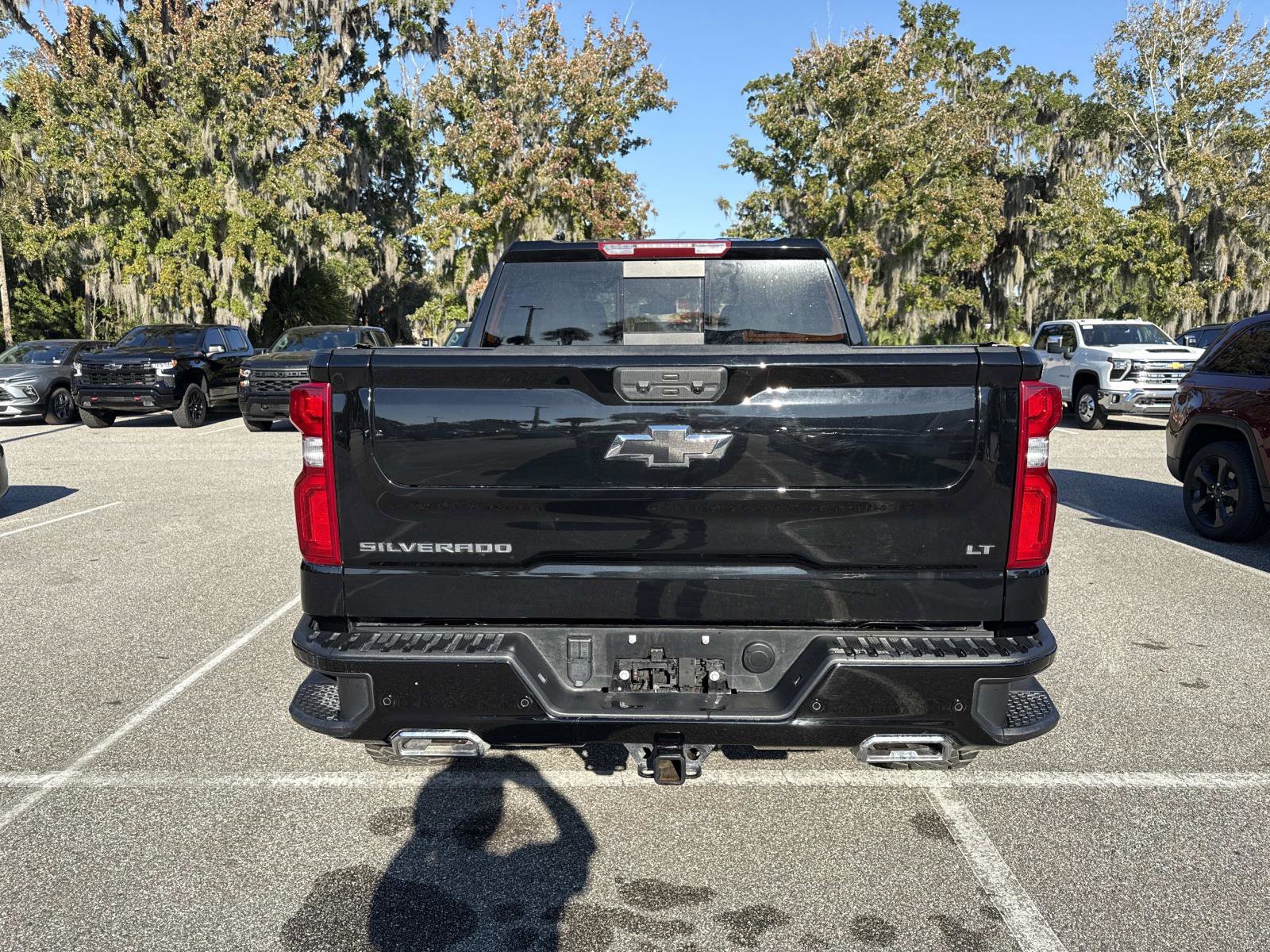 2025 Chevrolet Silverado 1500 LT Trail Boss photo 3