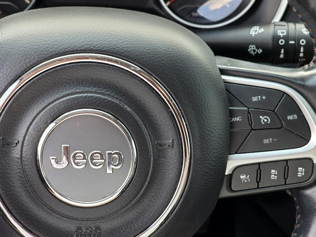 2021 Jeep Compass Limited photo 15