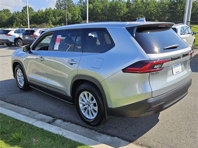 2025 Toyota Grand Highlander XLE photo 8