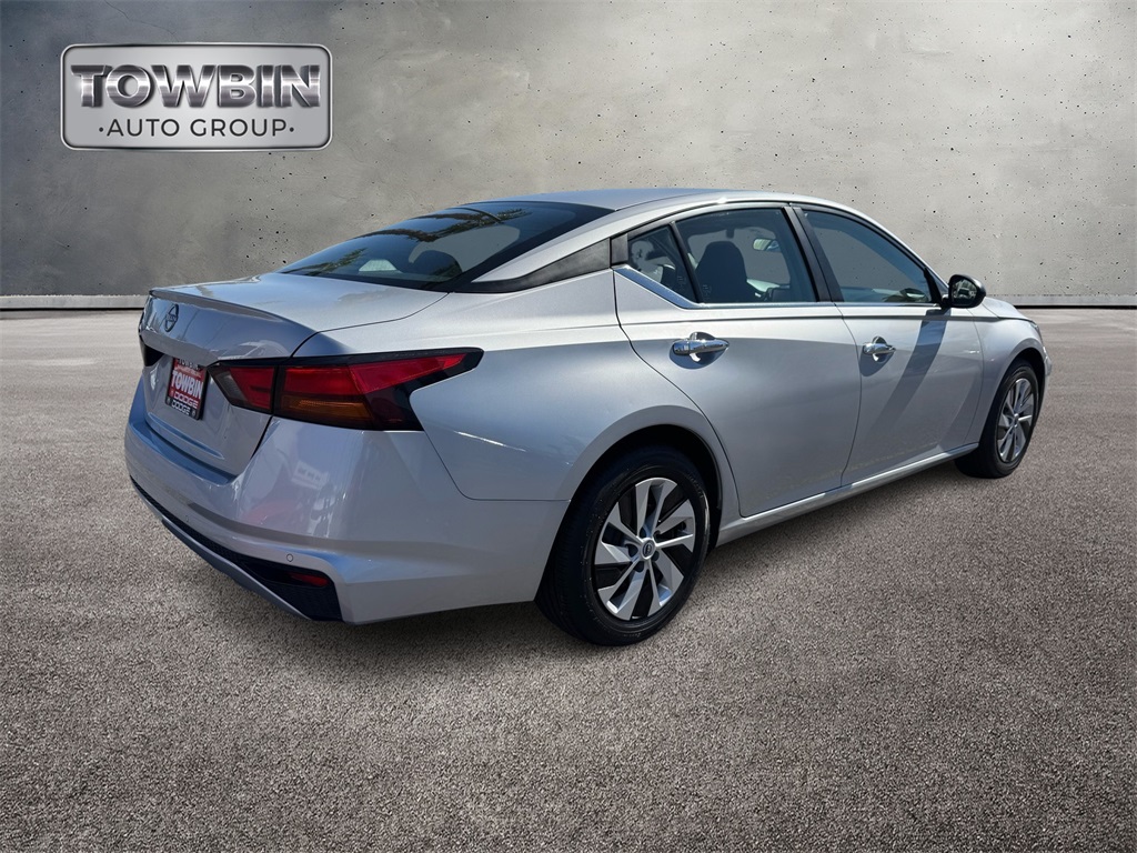2024 Nissan Altima 2.5 S photo 4