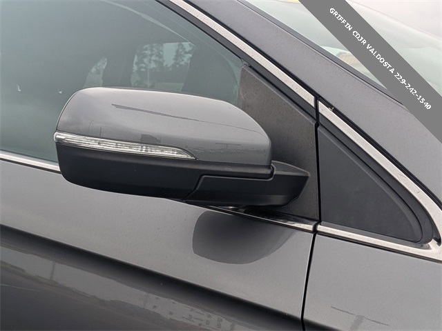 2022 Ford Edge Titanium photo 10